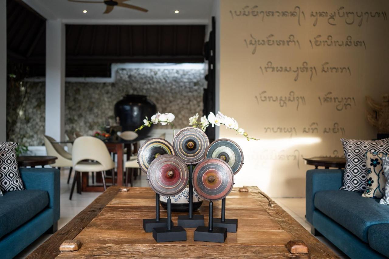 Asrina Villa'S Seminyak Exterior foto