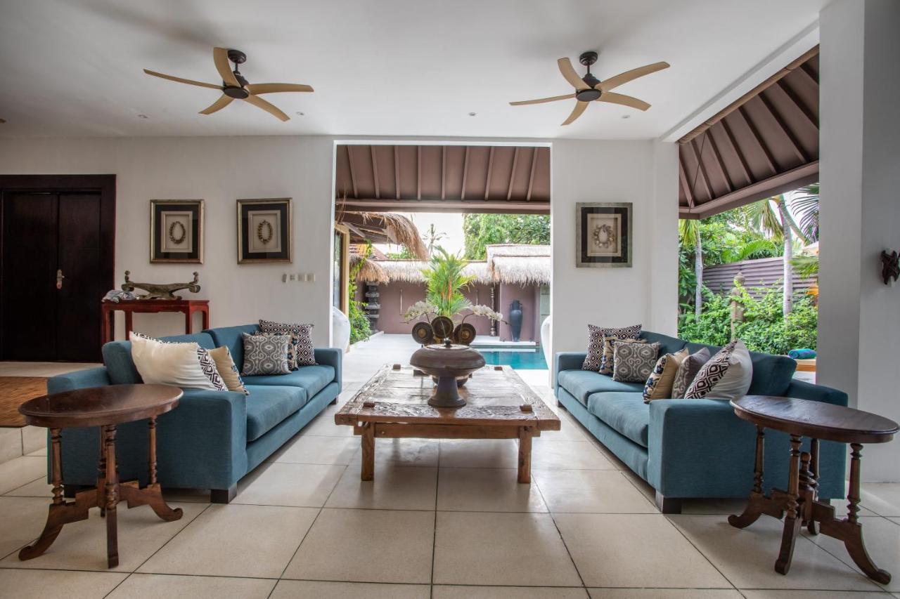 Asrina Villa'S Seminyak Exterior foto